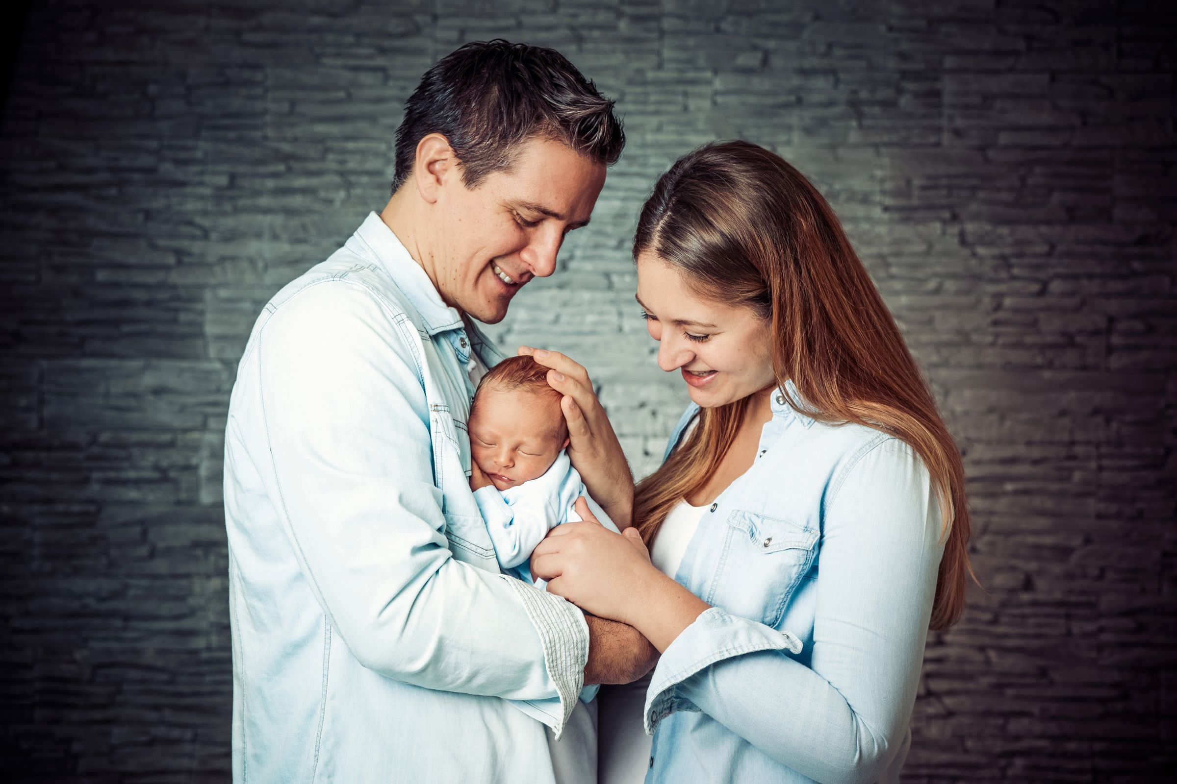Familienfotos mit Neugeborenem Frankfurt