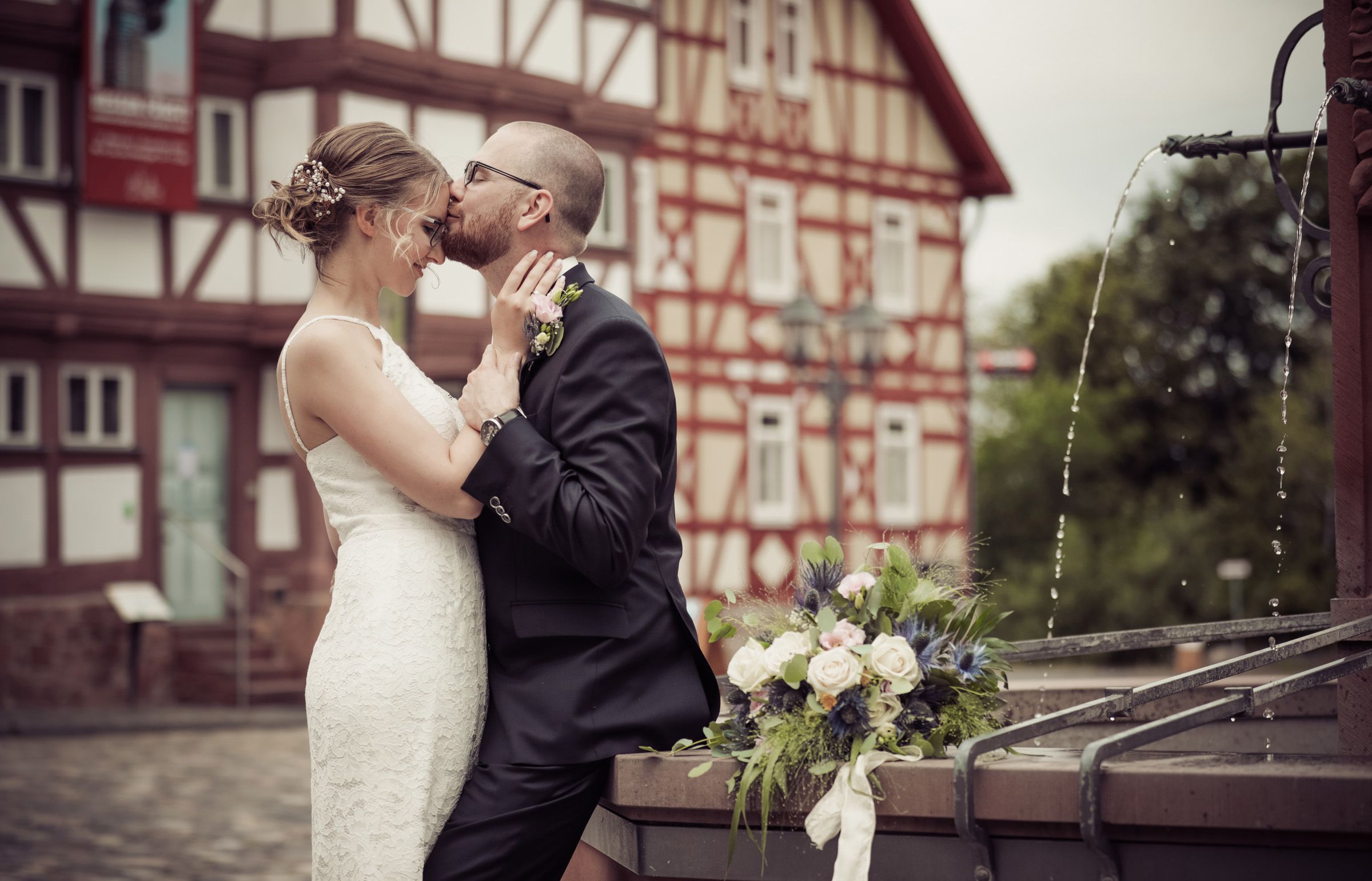 romantische Hochzeitsfotos im Hessenpark